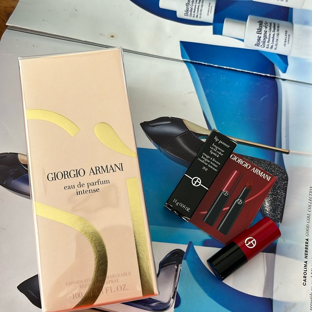 Giorgio Armani Lip Power Longwear Vivid Color Lipstick Grazia +Si intense 100ml